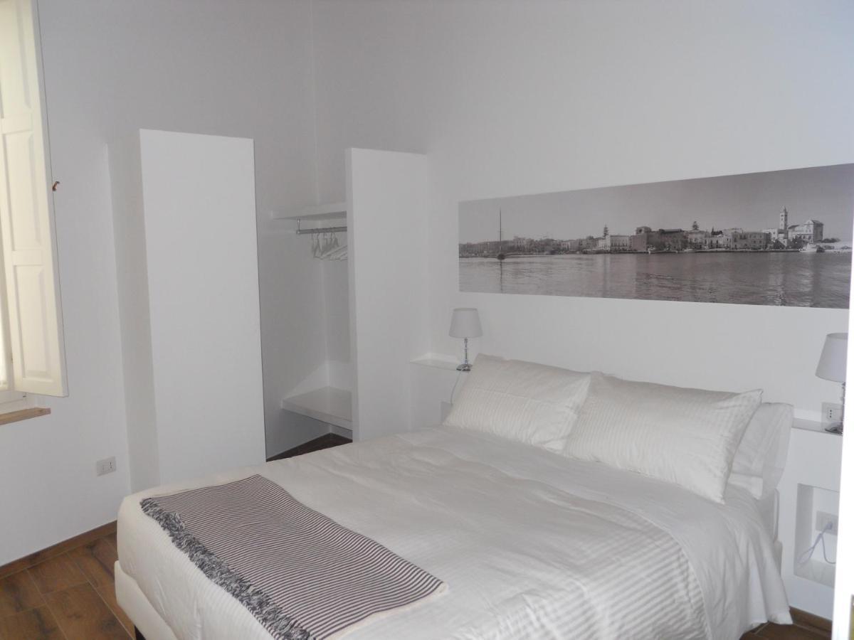 Bed and Breakfast La Soffitta Covelli Trani Exterior foto