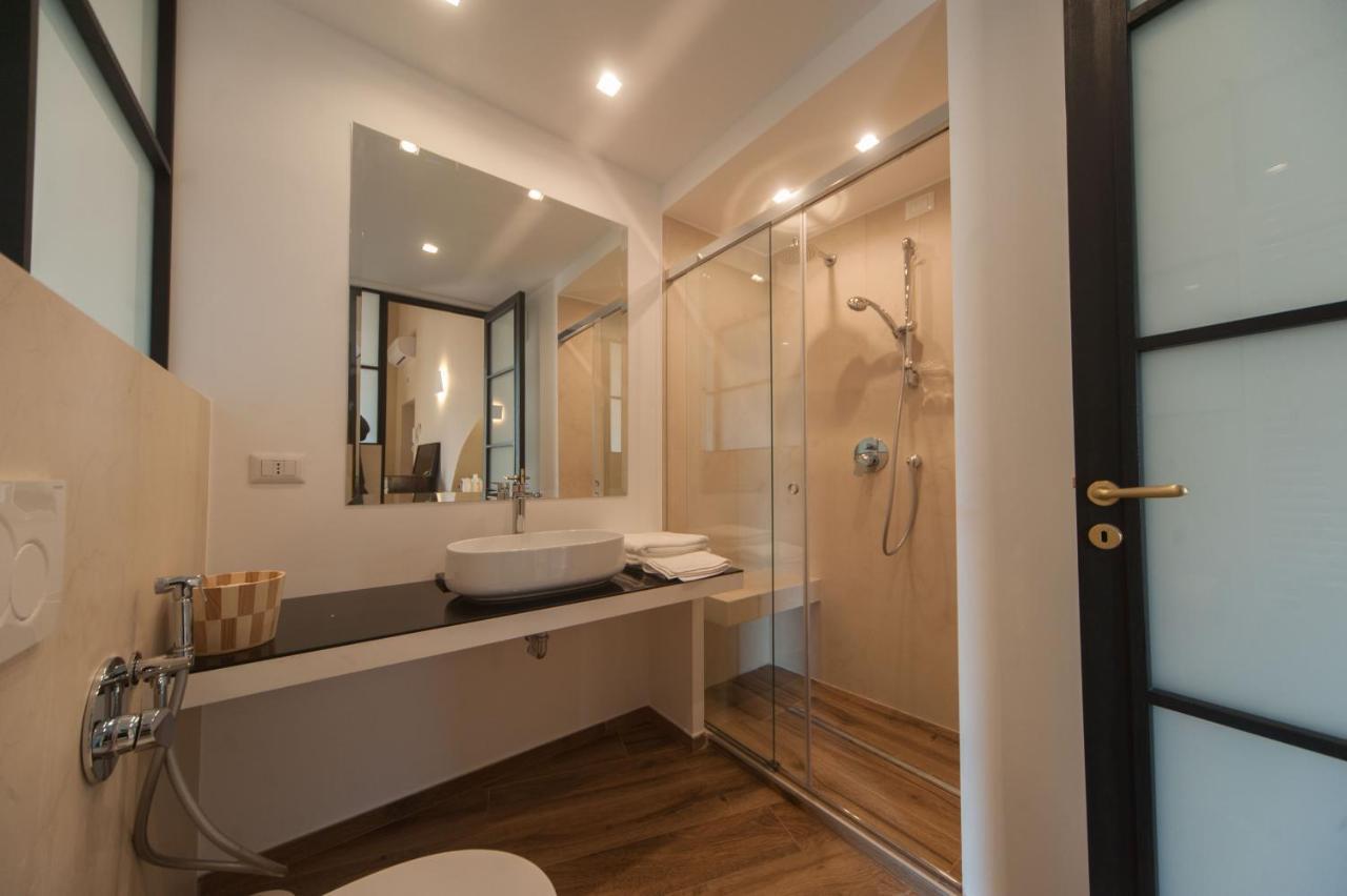 Bed and Breakfast La Soffitta Covelli Trani Exterior foto