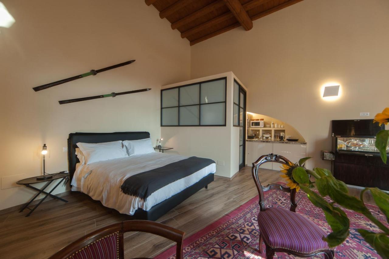 Bed and Breakfast La Soffitta Covelli Trani Exterior foto